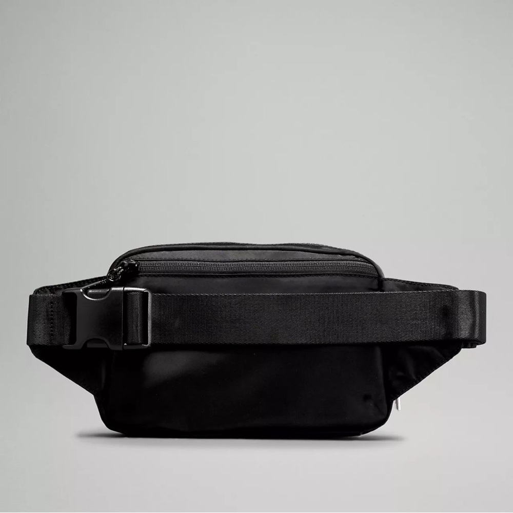 Nwt Lululemon everywhere belt bag Large - Picture 2 of 6